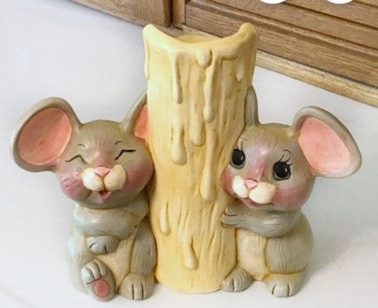 Kelly 490 - Mice with Candle